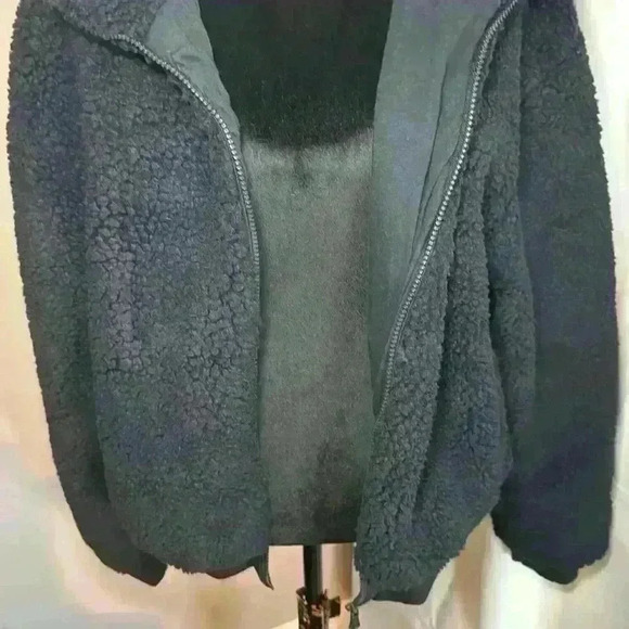 Fabletics Black Sherpa Summit Teddy Jacket oversized bomber full-zip - XL - Picture 3 of 8